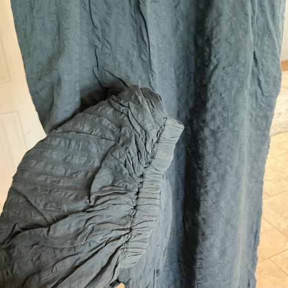 Free People Indigo Textured Jumpsuit Excellent Condition Large - Picture 6 of 8